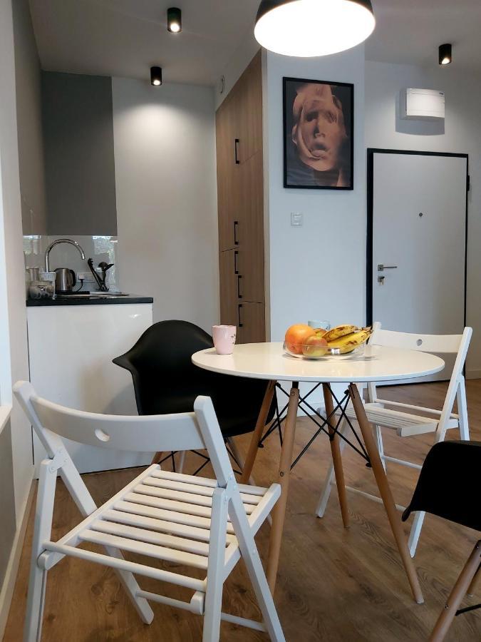 Chill Apartments Expo Slawinska 바르샤바 외부 사진